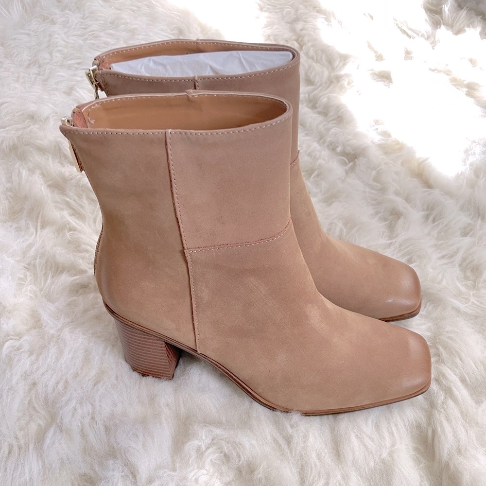 NWT Aldo Ormosia Ankle Boots Size 10.